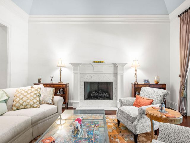 Продажа дома по адресу 2460 Queen Palm Road - фото 6854437