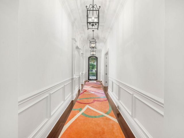 Продажа дома по адресу 2460 Queen Palm Road - фото 6854440