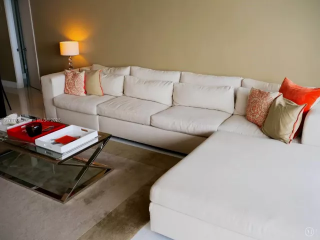 Квартира в аренду номерA-3847 - фото 6856745