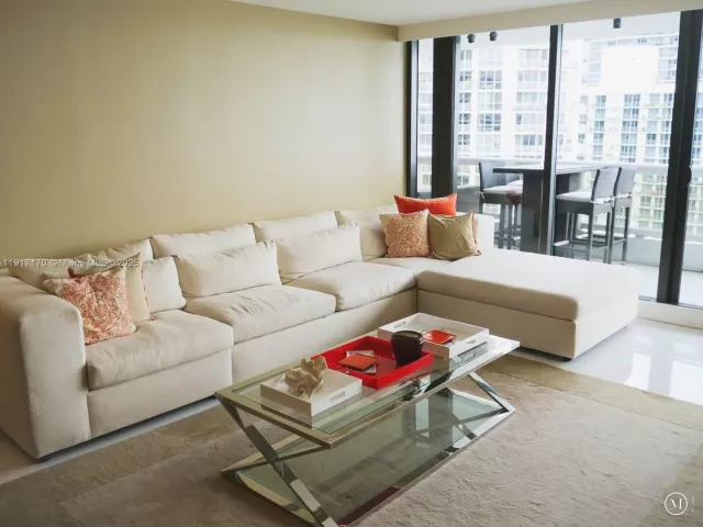 Квартира в аренду номерA-3847 - фото 6856750