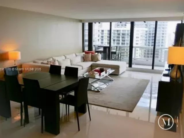 Квартира в аренду номерA-3847 - фото 6856732