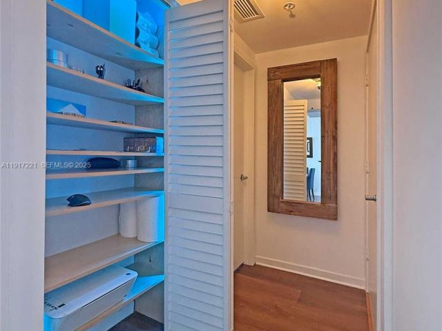 Продажа квартиры #2918 - фото 6812131