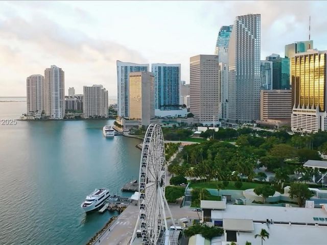 Продажа квартиры #2918 - фото 6812142