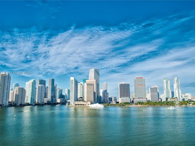 Продажа квартиры #2918 - фото 6812143