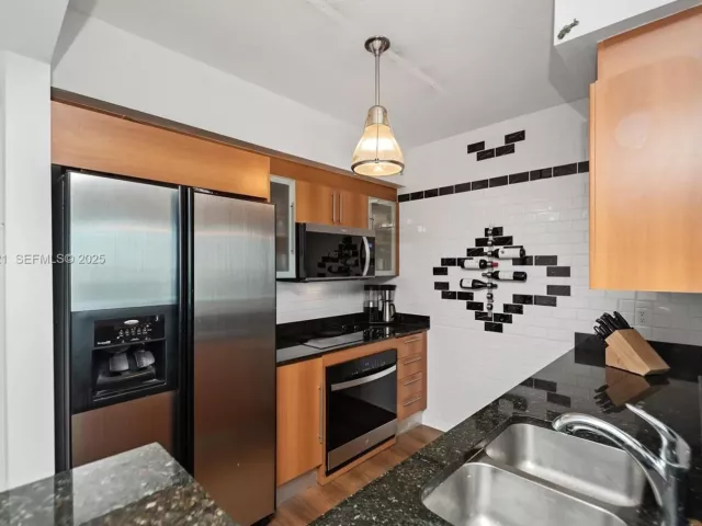 Продажа квартиры #2918 - фото 6812139