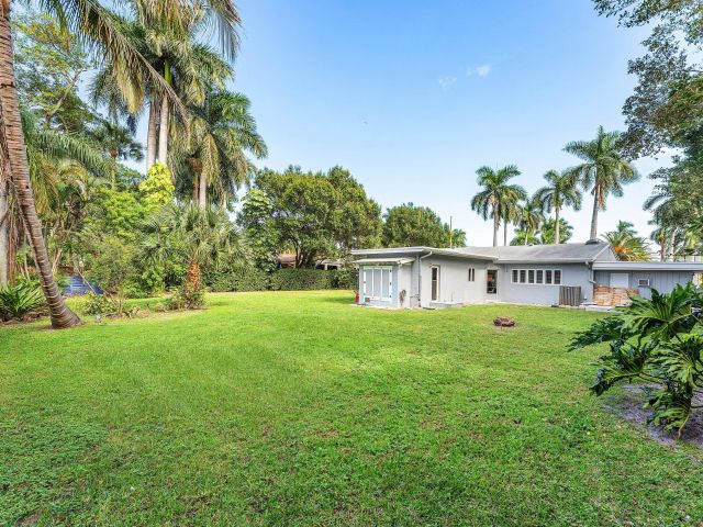 Продажа дома по адресу 2573 SW 30th Terrace - фото 6807579