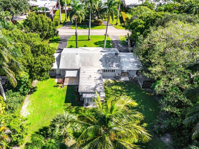 Продажа дома по адресу 2573 SW 30th Terrace - фото 6807585