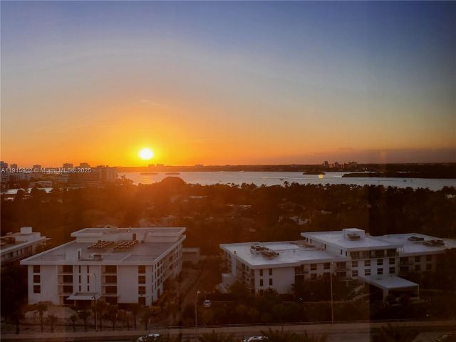 Квартира в аренду номер523 - фото 6817205