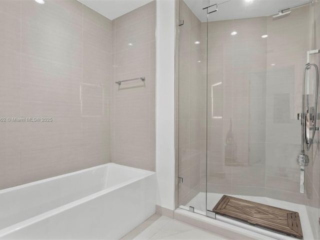 Квартира в аренду номер300 - фото 6808209