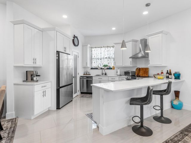 Продажа дома по адресу 17600 E Fieldbrook Circle E - фото 6846557