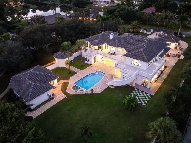 Продажа дома по адресу 17600 E Fieldbrook Circle E - фото 6846572