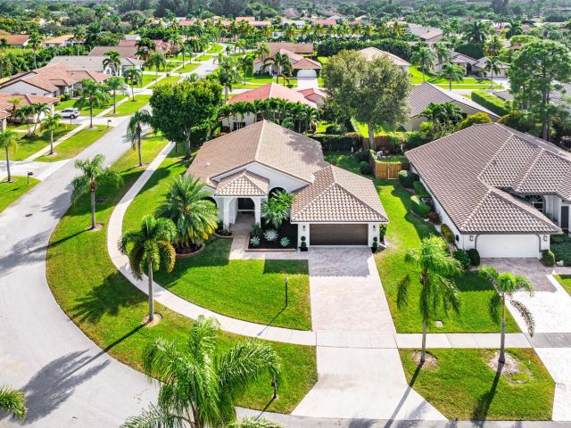 Продажа дома по адресу 5723 Aspen Ridge Circle - фото 6826351