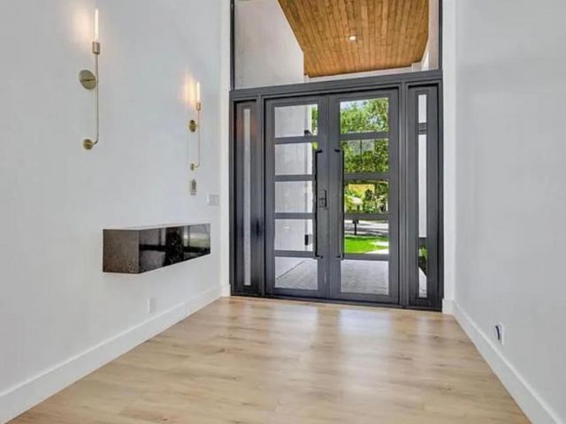 Продажа дома по адресу 2299 NW 55th Street - фото 6814462