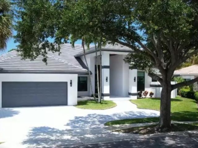 Продажа дома по адресу 2299 NW 55th Street - фото 6814464