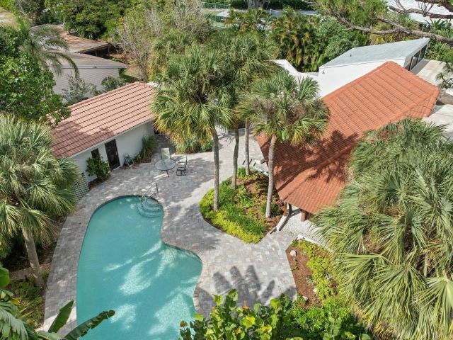 Продажа дома по адресу 815 Tangerine Way - фото 6826613