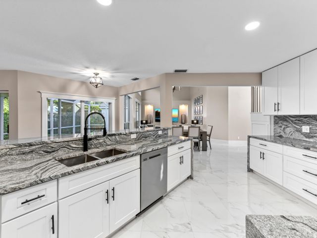 Продажа дома по адресу 17242 Ventana Drive - фото 6814365