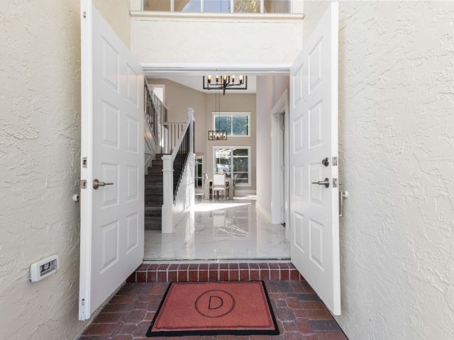 Продажа дома по адресу 17242 Ventana Drive - фото 6814375