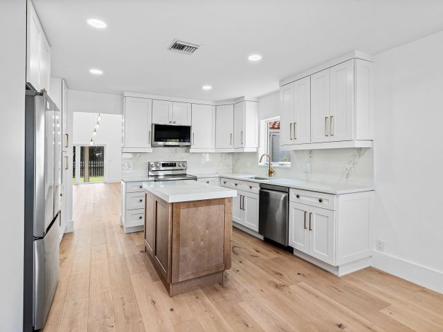 Продажа дома по адресу 10326 Buena Ventura Drive - фото 6830738