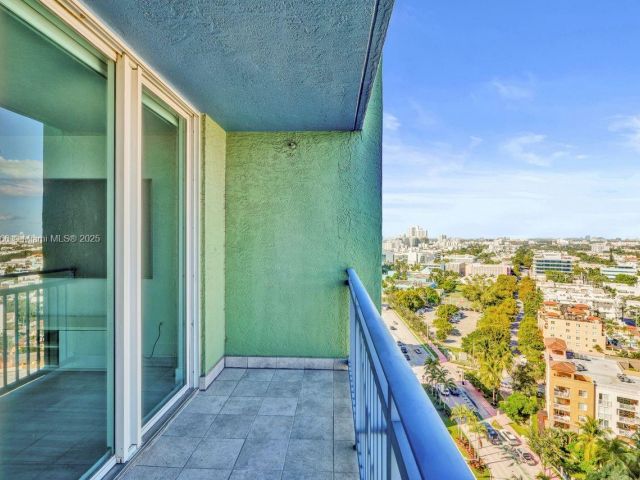 Продажа квартиры #1907 - фото 6811470