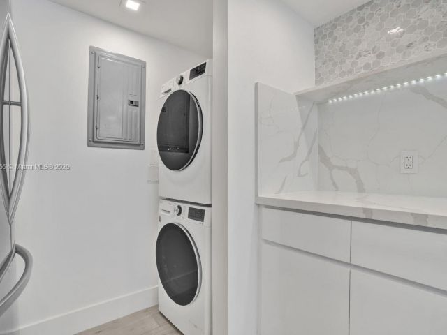 Продажа квартиры #1907 - фото 6811477