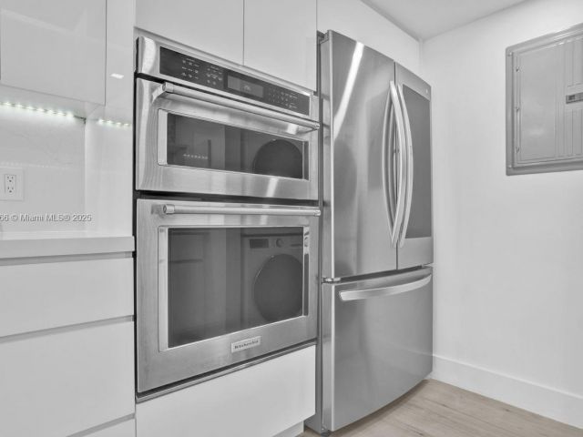 Продажа квартиры #1907 - фото 6811478