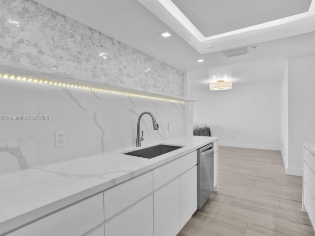 Продажа квартиры #1907 - фото 6811479