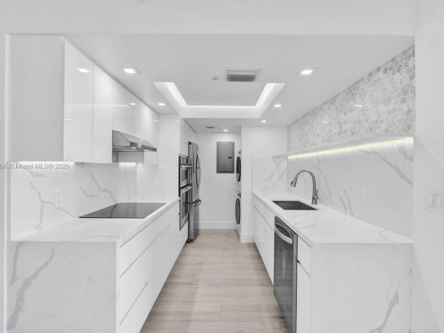 Продажа квартиры #1907 - фото 6811482