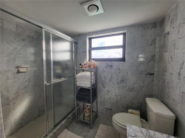 Квартира в аренду номер2401 - фото 6811832