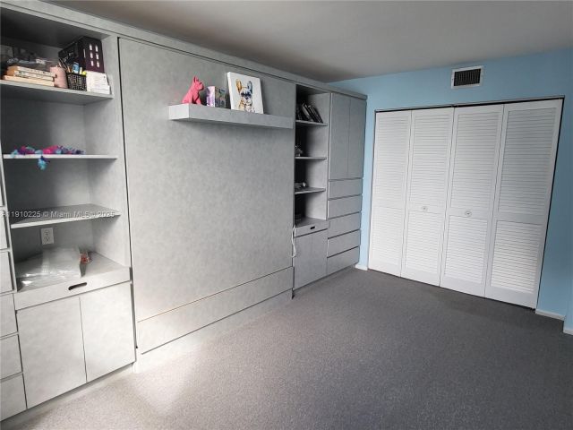 Квартира в аренду номер2401 - фото 6811839