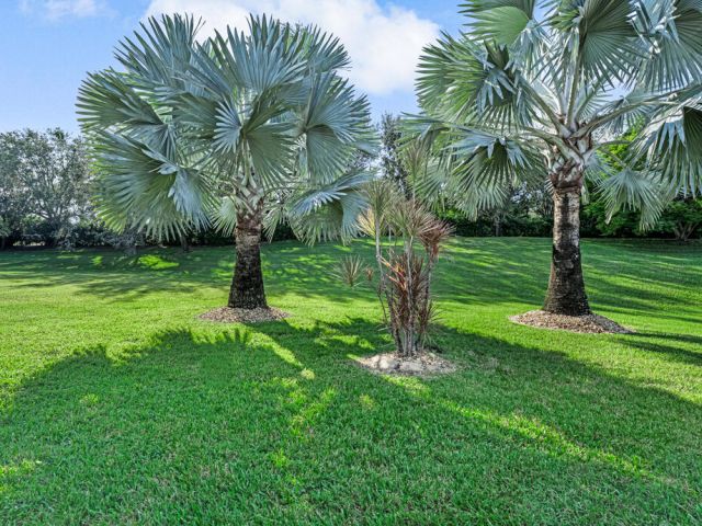 Продажа дома по адресу 9174 Bay Point Circle - фото 6836014