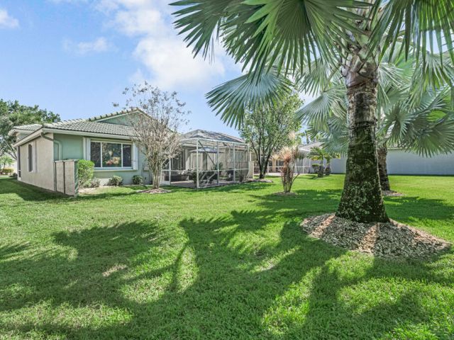 Продажа дома по адресу 9174 Bay Point Circle - фото 6836017