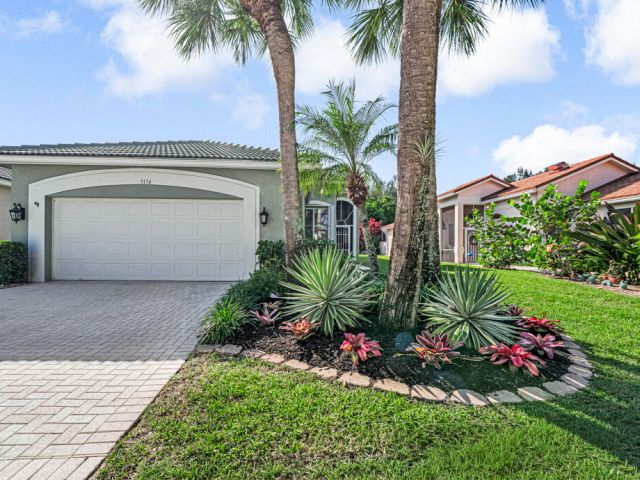 Продажа дома по адресу 9174 Bay Point Circle - фото 6836022