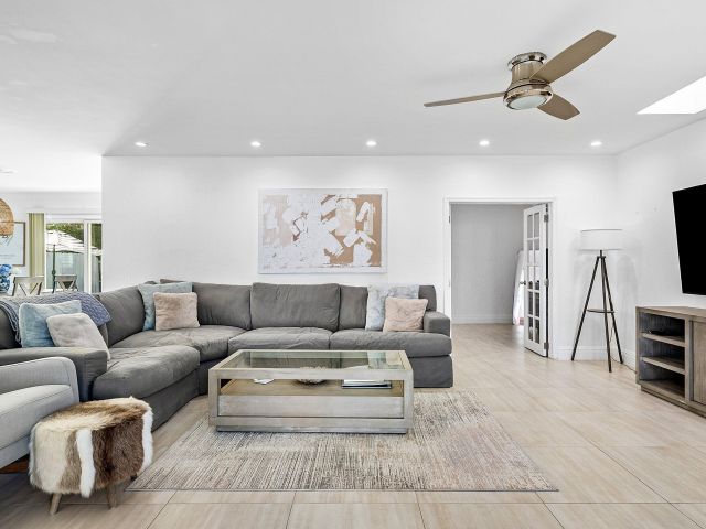 Дом в аренду по адресу 124 Oregon Lane - фото 6833192