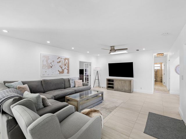 Дом в аренду по адресу 124 Oregon Lane - фото 6833193