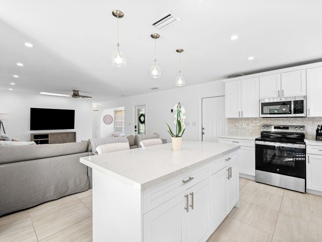 Дом в аренду по адресу 124 Oregon Lane - фото 6833194