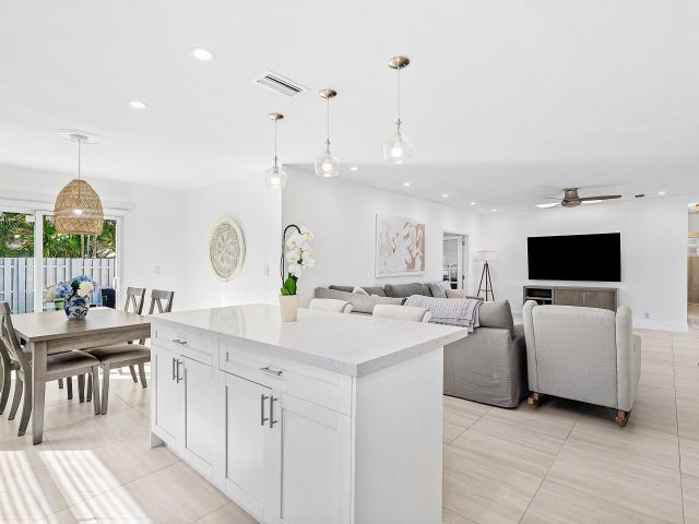 Дом в аренду по адресу 124 Oregon Lane - фото 6833195