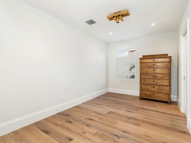 Продажа дома по адресу 231 Argyle Road - фото 6814171