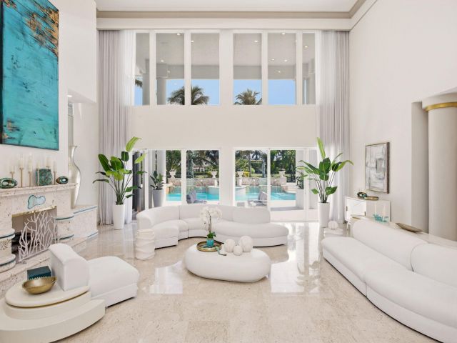 Продажа дома по адресу 16740 Echo Hollow Circle - фото 6820759