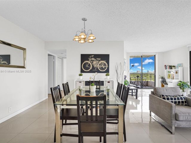 Продажа квартиры #1007 - фото 7430730