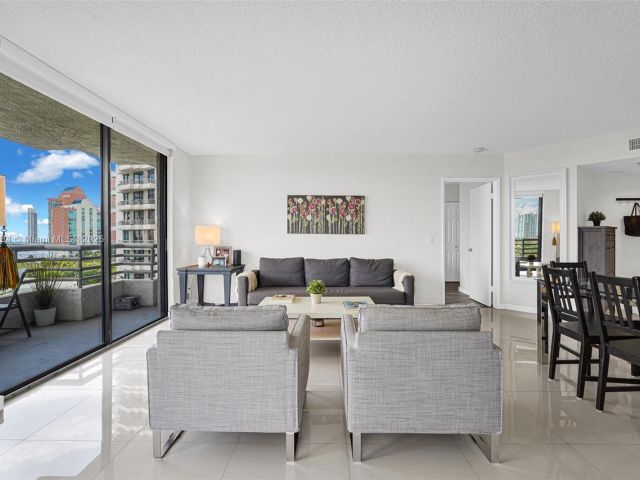 Продажа квартиры #1007 - фото 7430732