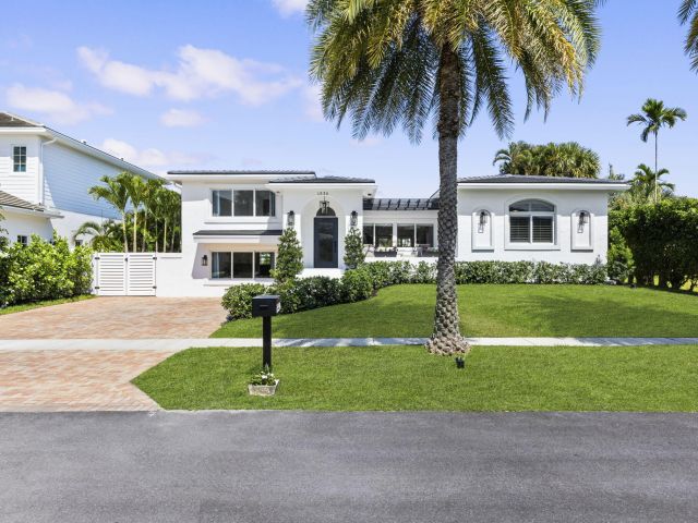 Продажа дома по адресу 1330 NE 4th Avenue - фото 6814450