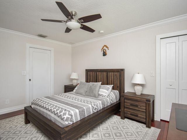 Дом в аренду по адресу 16081 Sierra Palms Drive - фото 6811445