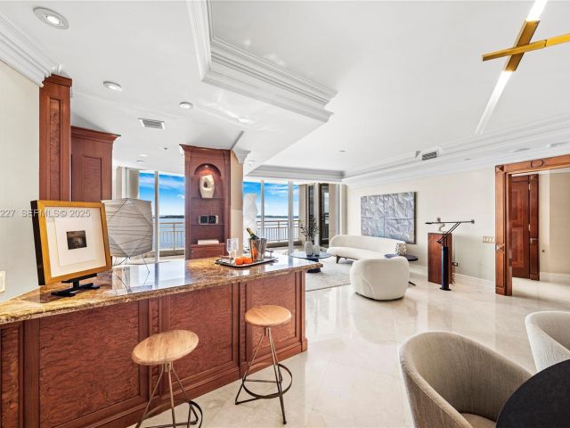 Продажа квартиры #1802 - фото 6835540