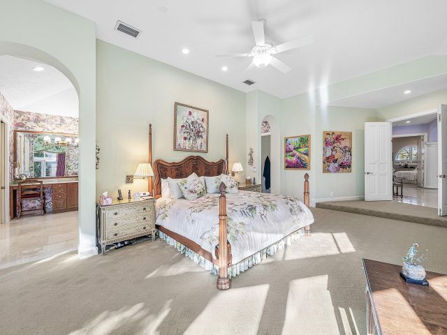 Продажа дома по адресу 17834 Deauville Lane - фото 6862045