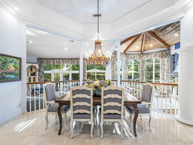 Продажа дома по адресу 17834 Deauville Lane - фото 6862052