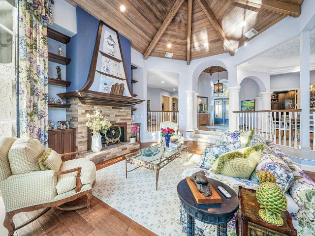 Продажа дома по адресу 17834 Deauville Lane - фото 6862058