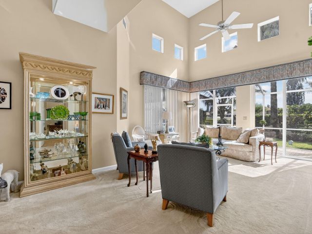 Продажа дома по адресу 7816 Travlers Tree Drive - фото 6814558