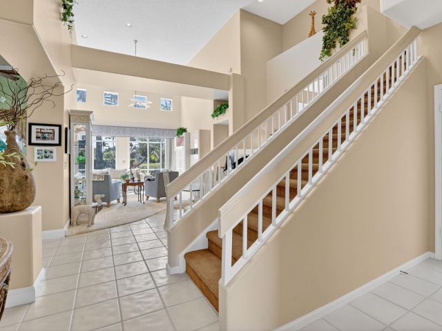 Продажа дома по адресу 7816 Travlers Tree Drive - фото 6814559