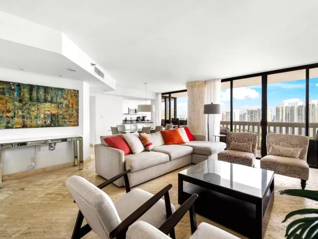 Квартира в аренду номер2407 - фото 6812165