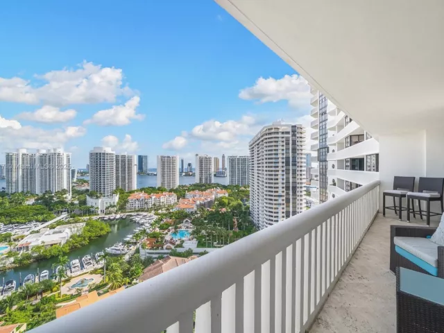 Квартира в аренду номер2407 - фото 6812168